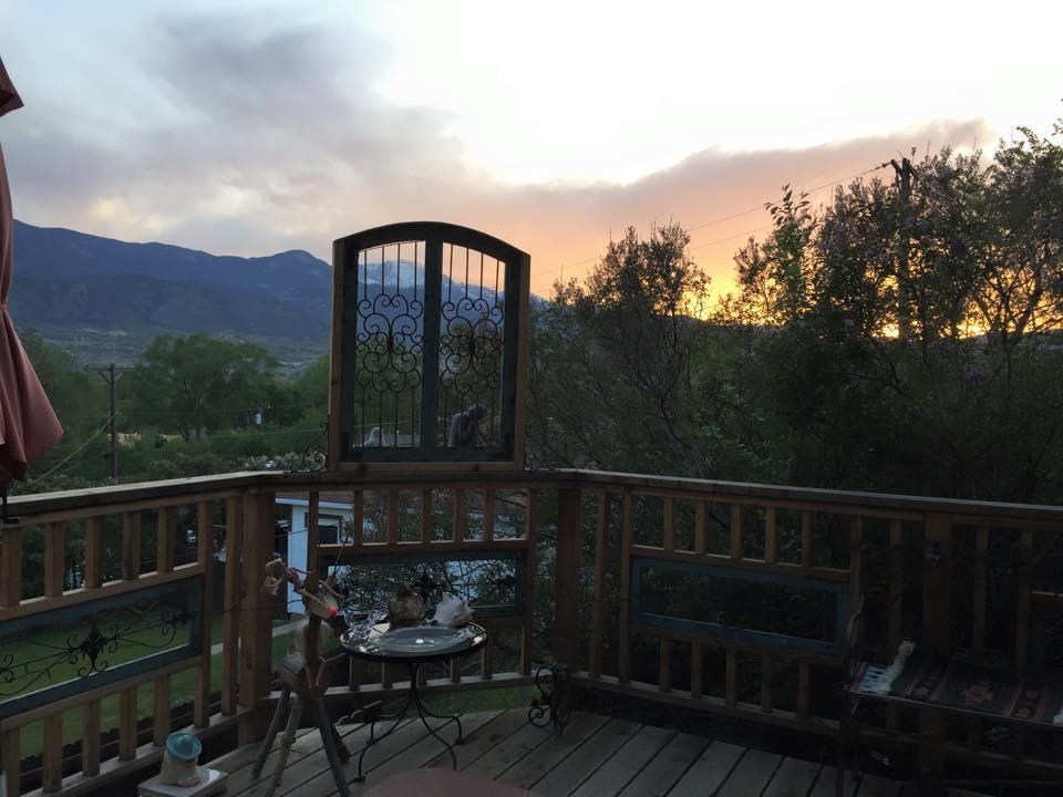 Mystic Portal 420 Guesthouse Colorado Springs Exterior foto
